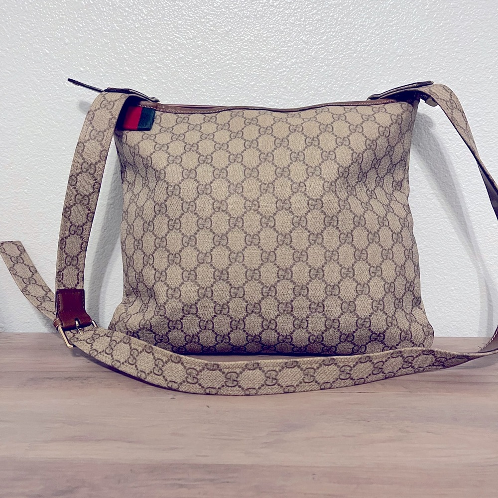 Gucci Sherry Line canvas large crossbody + COA